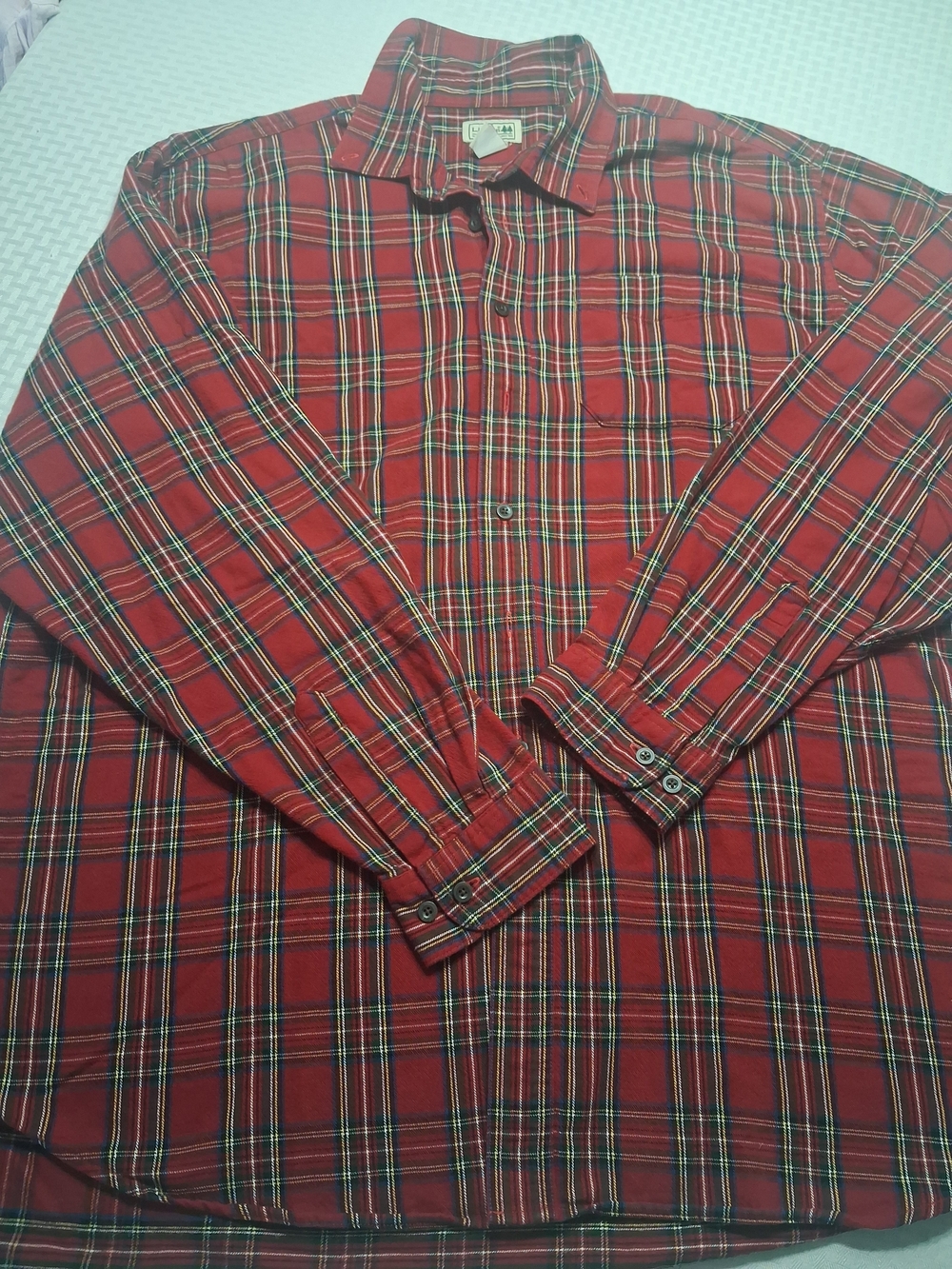 Red Plaid Men's Button-Up Shirt - Classic Casual